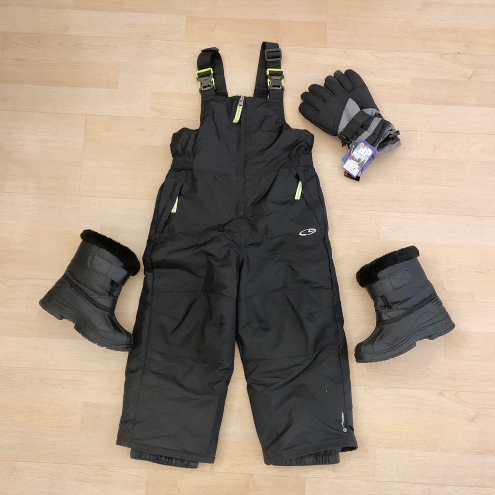 Boys winter ski gear - Picture 1 of 8